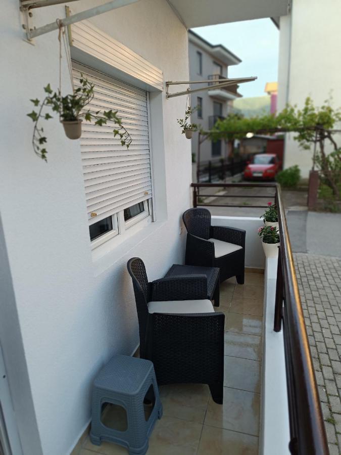 Finesi Apartments 3 Ohrid Exteriör bild
